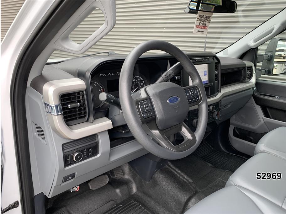2024 Ford F350 DRW