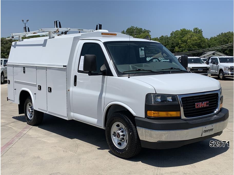 2021 GMC 3500 Savana