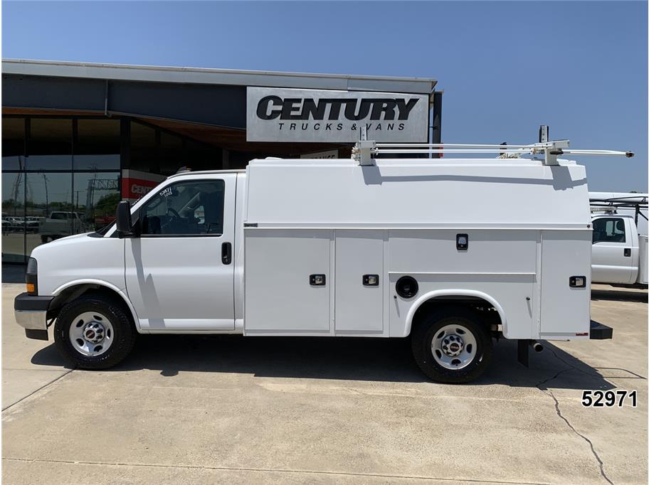 2021 GMC 3500 Savana