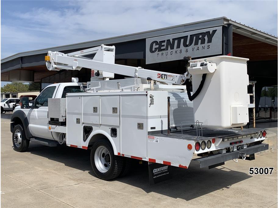 2012 Ford F550