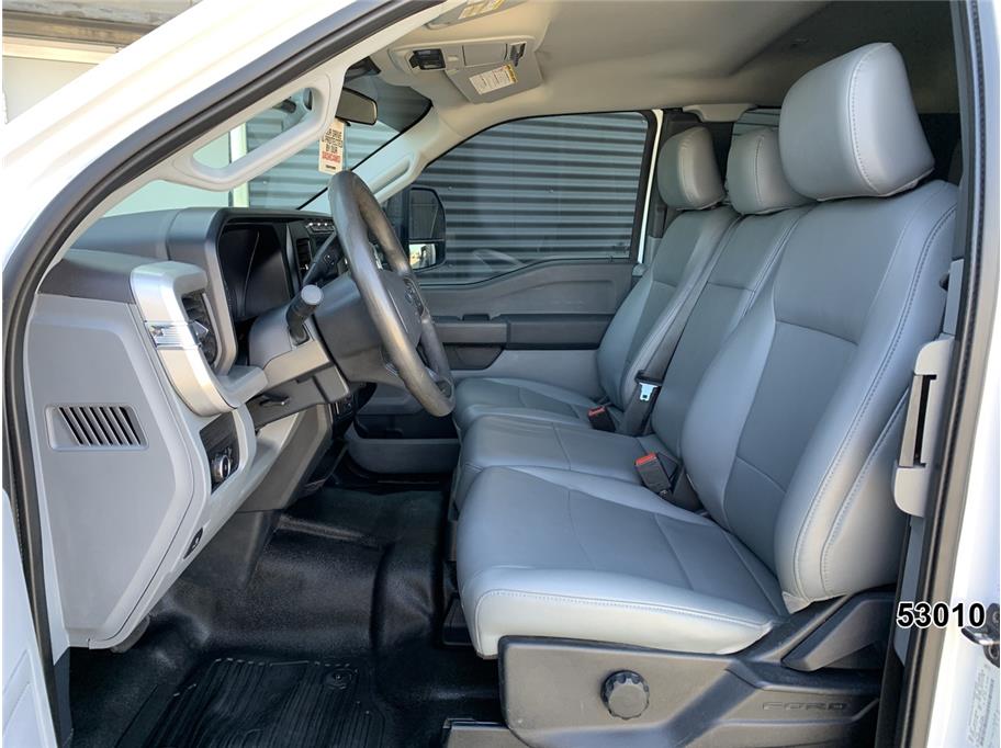 2023 Ford F350 DRW