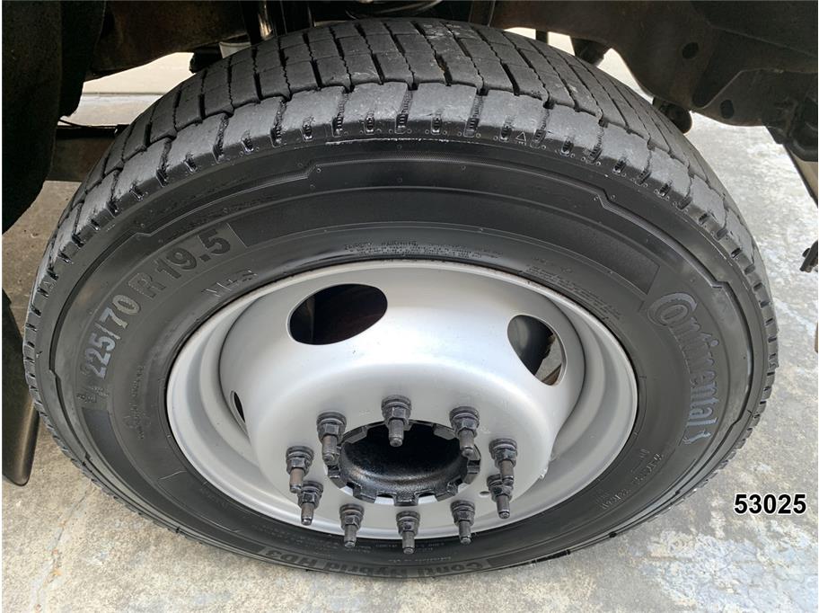 2013 Ford F550