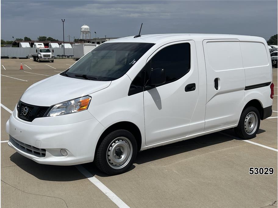 2021 Nissan NV200 S's photo