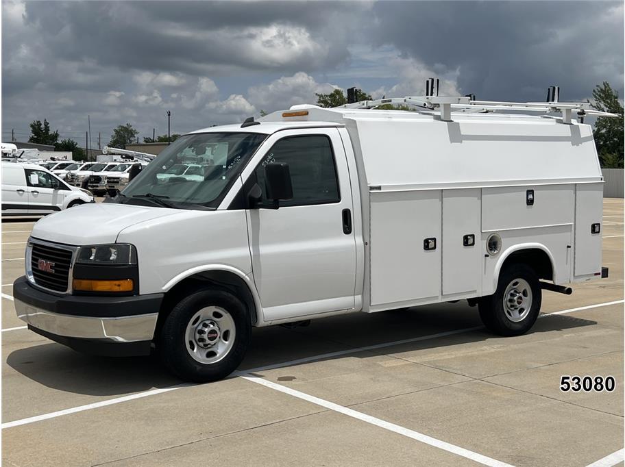 2021 GMC 3500 Savana