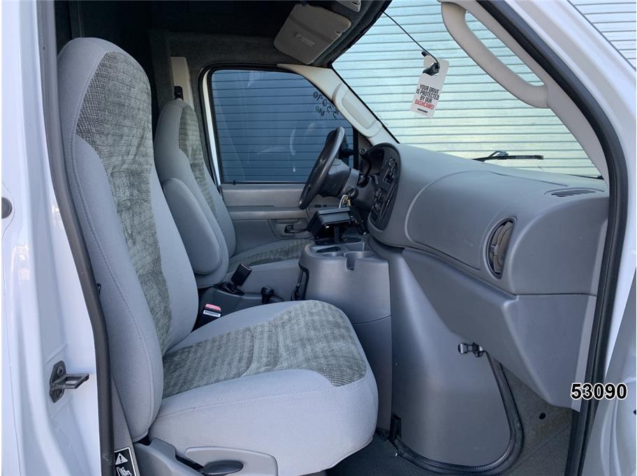 2003 Ford E550