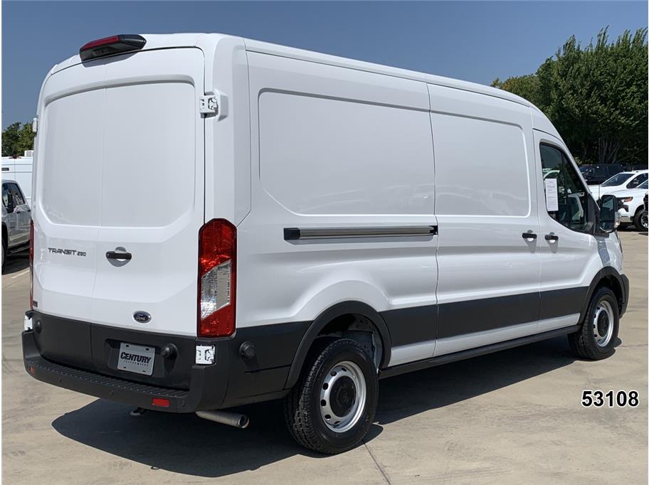 2025 Ford Transit 250