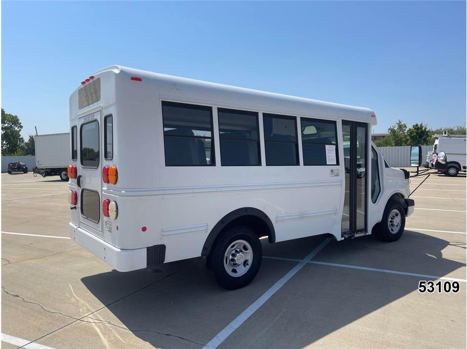 2014 Chevrolet 3500 Express