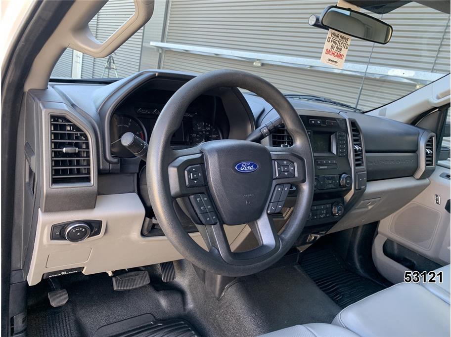2021 Ford F550