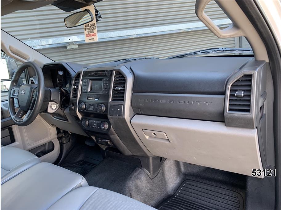 2021 Ford F550