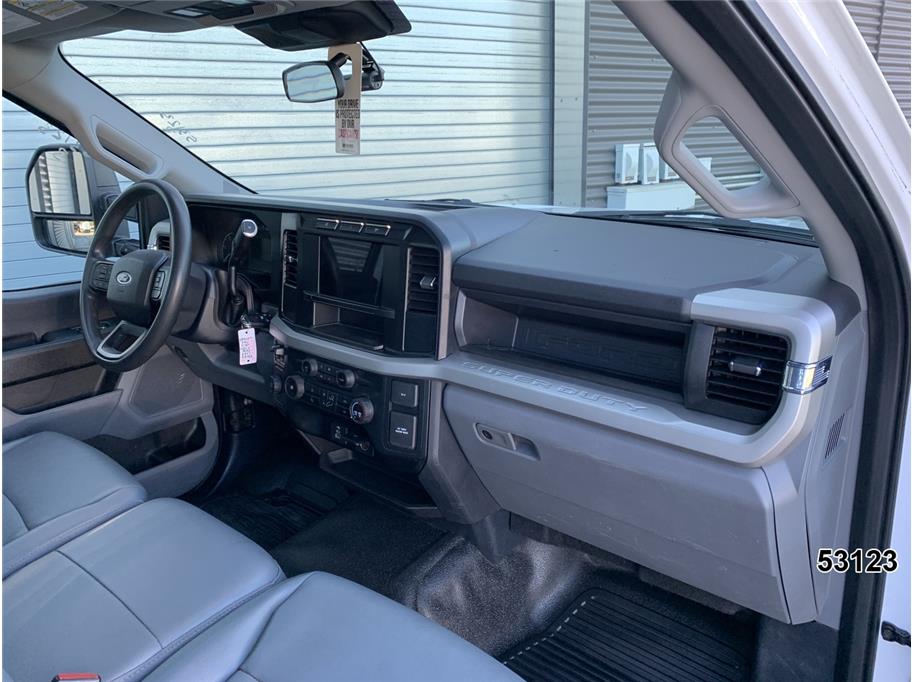 2023 Ford F550