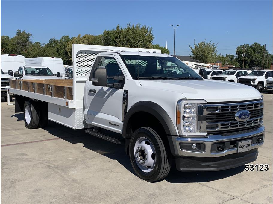 2023 Ford F550
