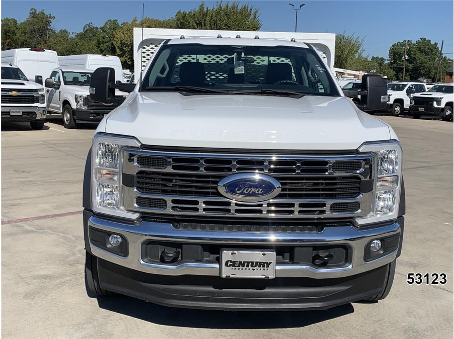 2023 Ford F550