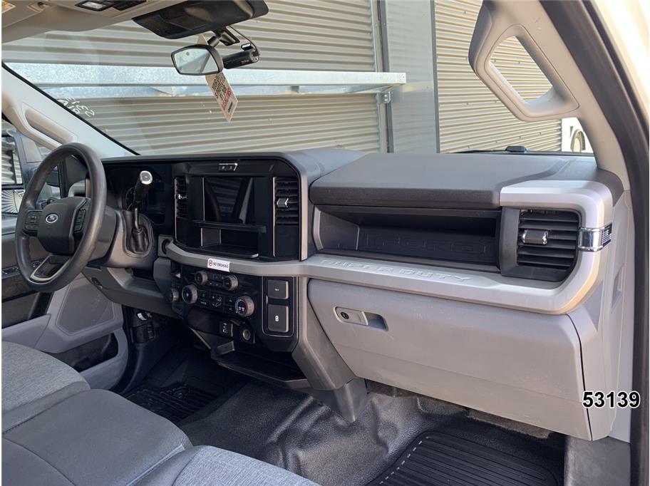 2025 Ford F250