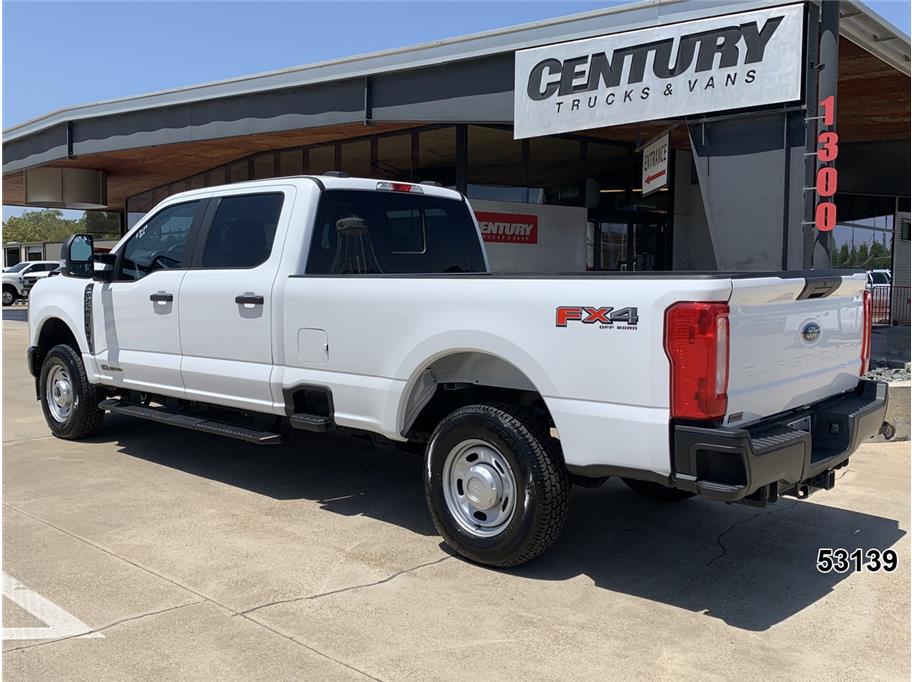 2025 Ford F250