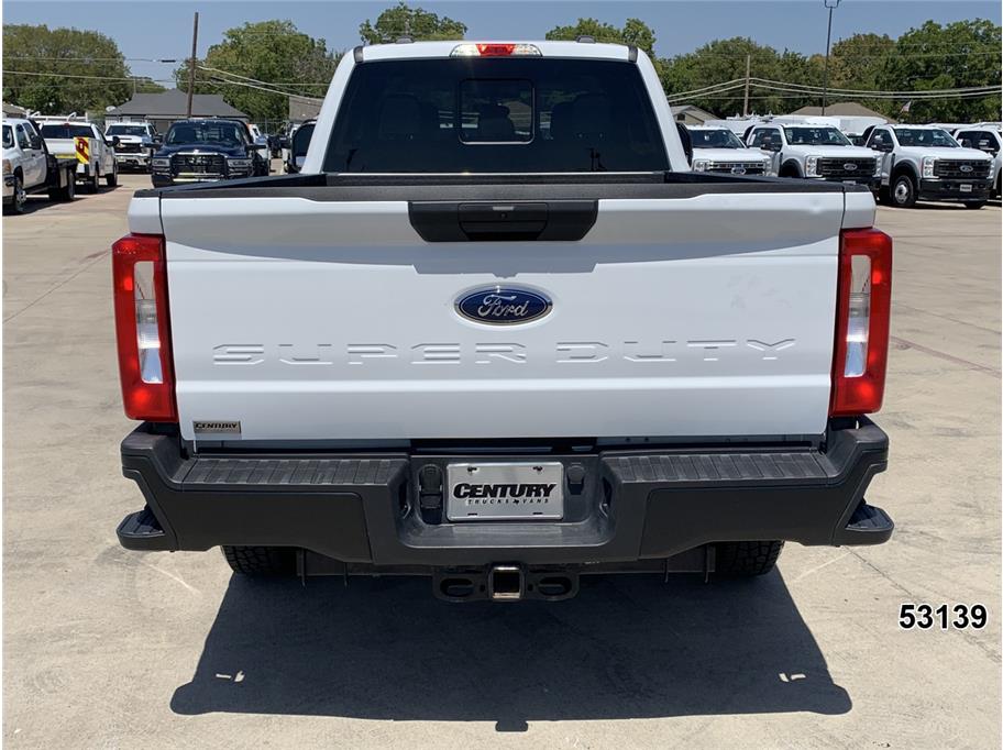2025 Ford F250