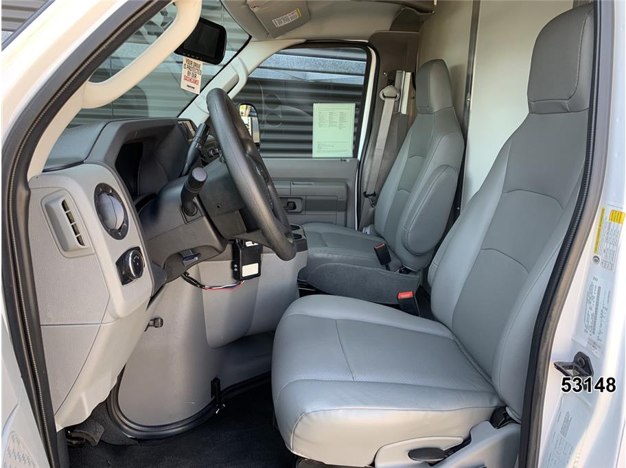 2024 Ford E350 DRW
