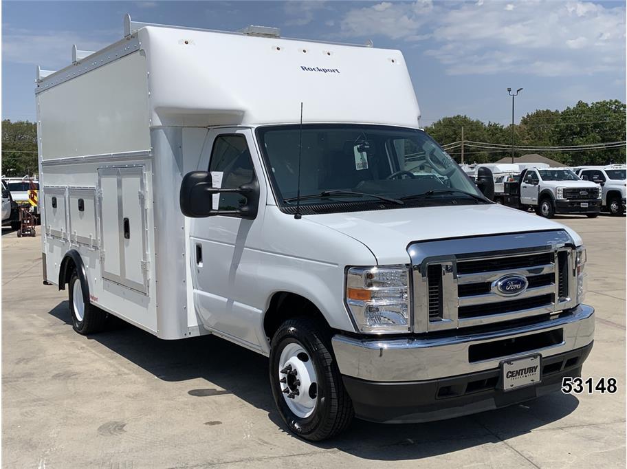 2024 Ford E350 DRW