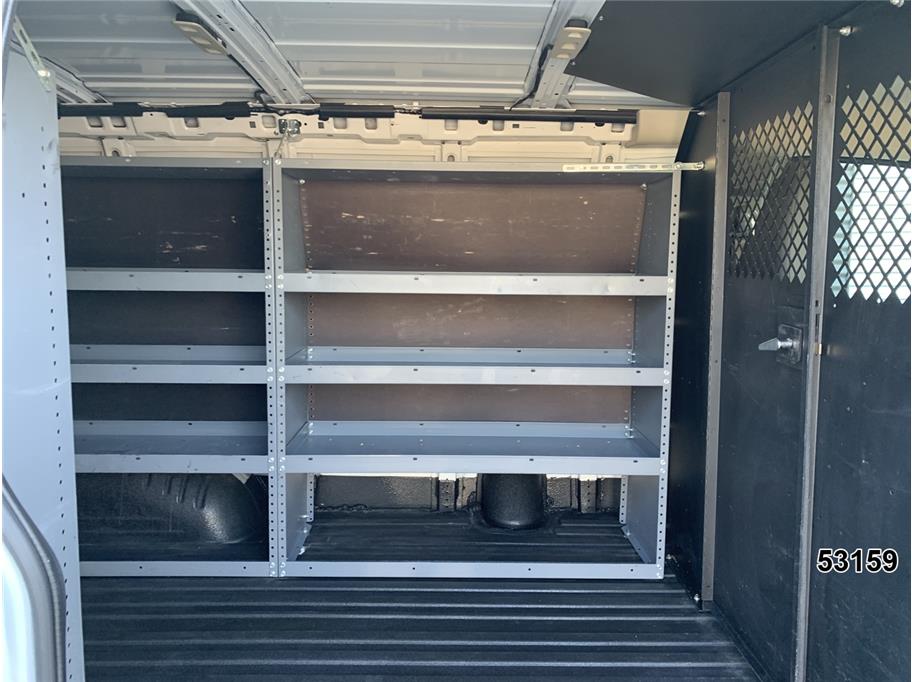2023 GMC 2500 Savana