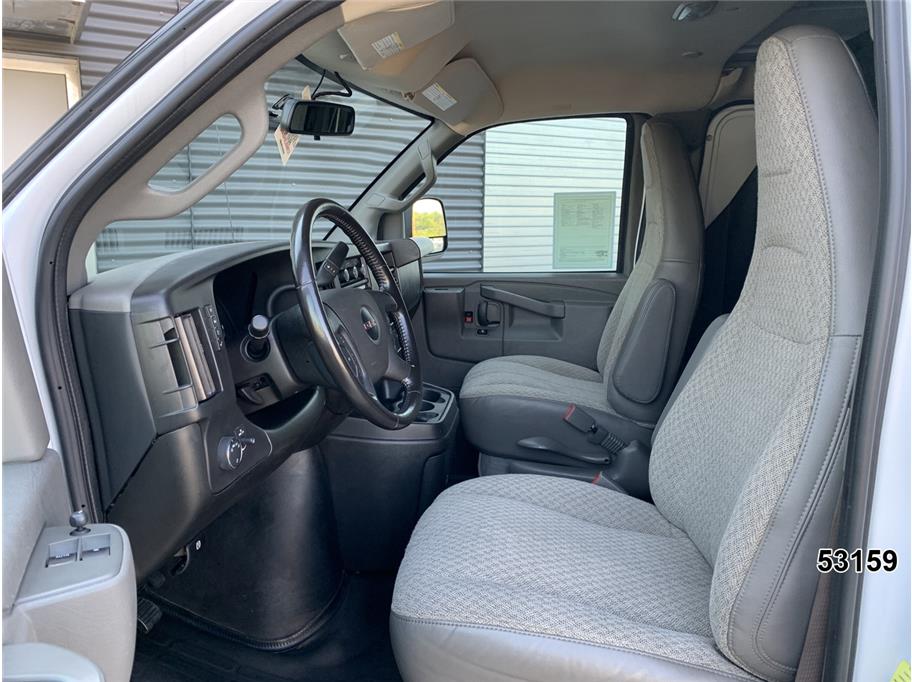 2023 GMC 2500 Savana