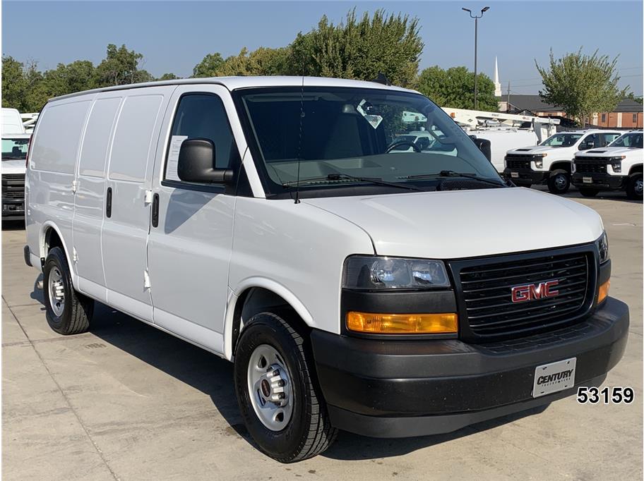 2023 GMC 2500 Savana