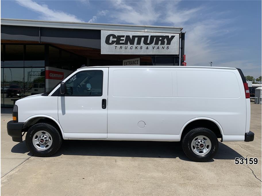 2023 GMC 2500 Savana