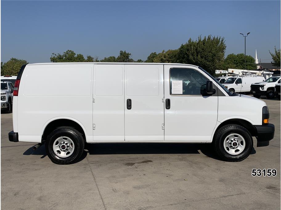 2023 GMC 2500 Savana