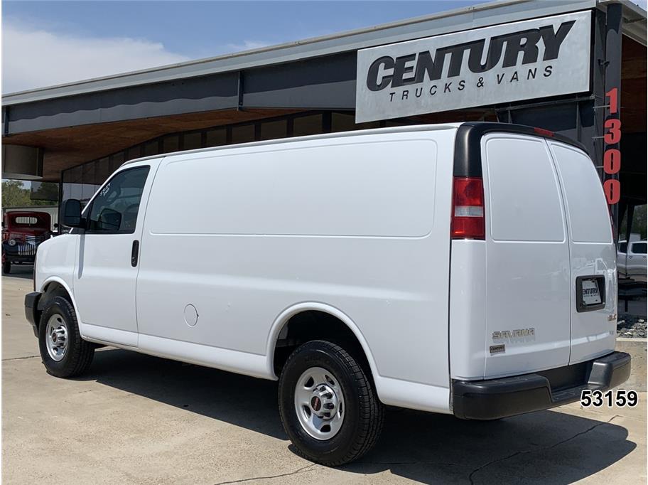 2023 GMC 2500 Savana
