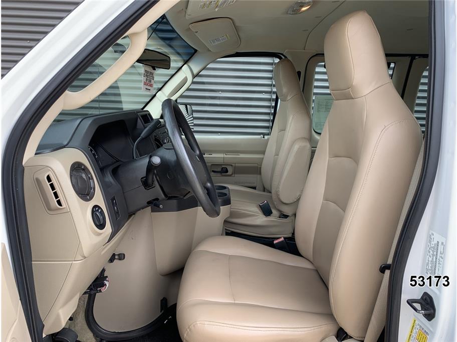 2014 Ford E350