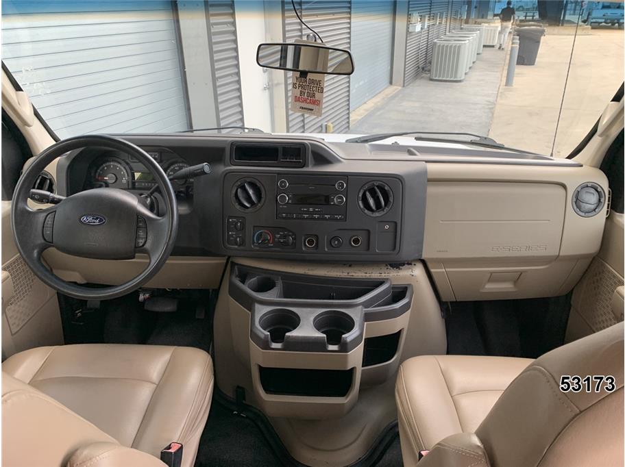 2014 Ford E350
