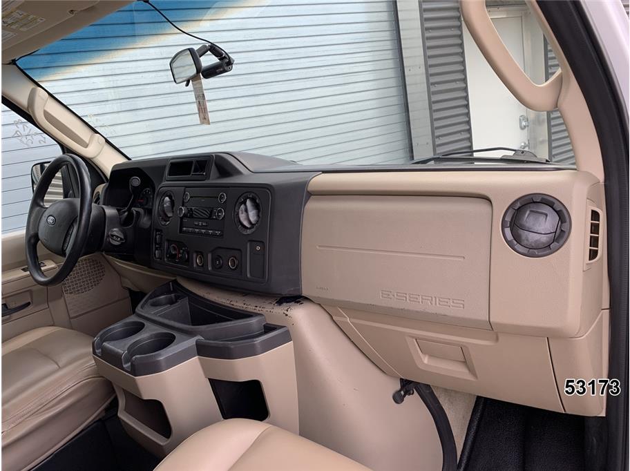 2014 Ford E350