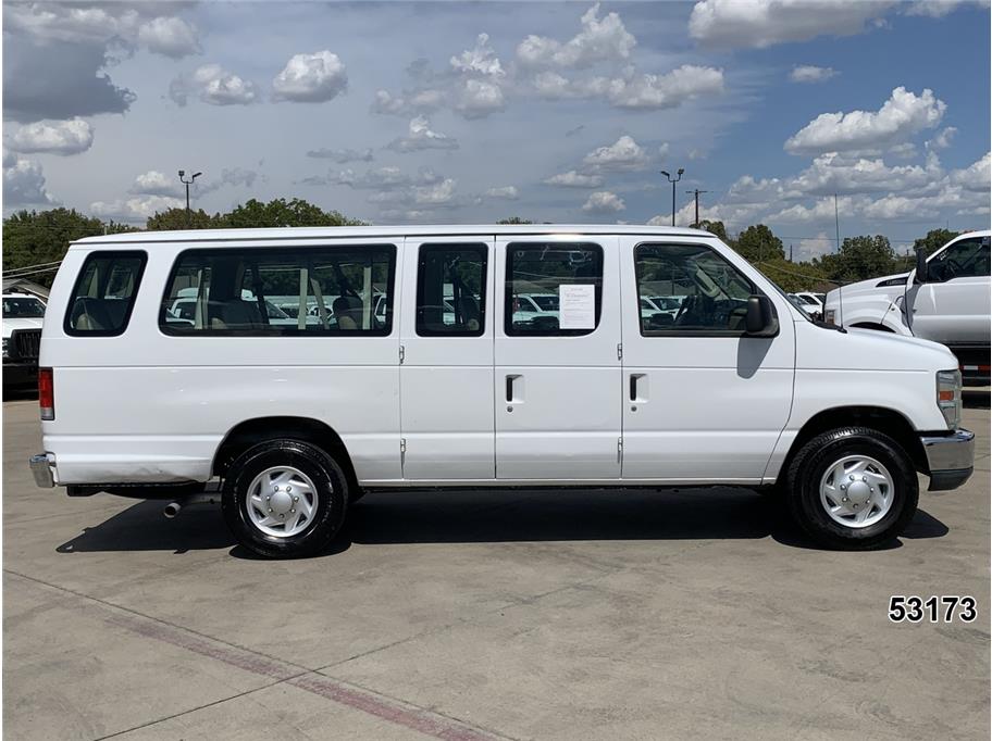 2014 Ford E350