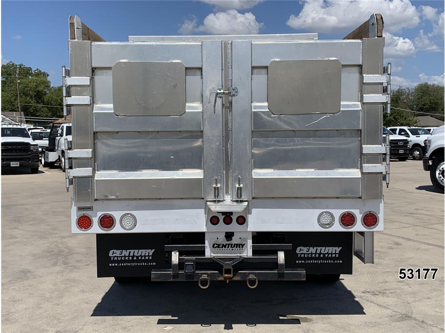 2025 Ford F550