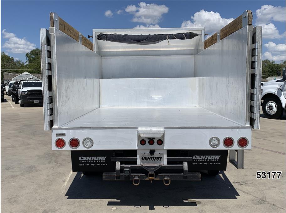2025 Ford F550