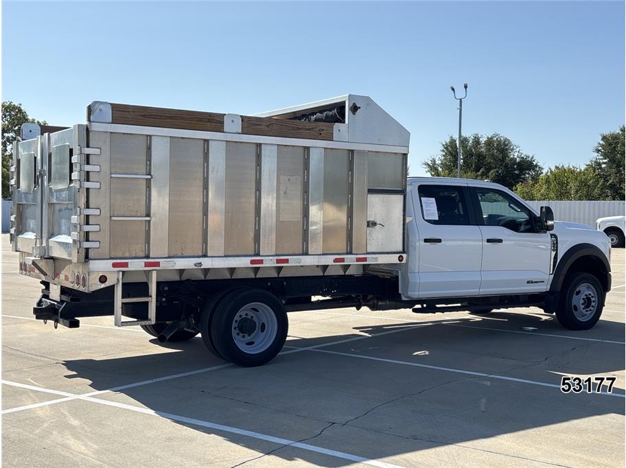 2025 Ford F550