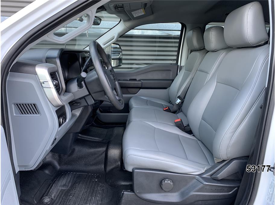 2025 Ford F550