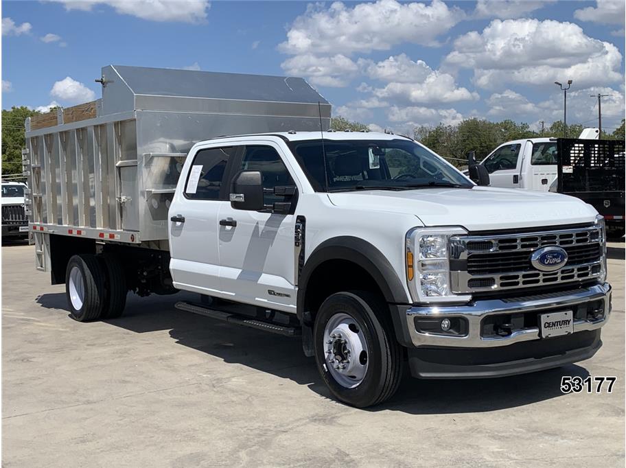2025 Ford F550