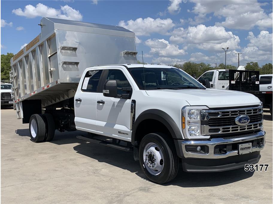 2025 Ford F550