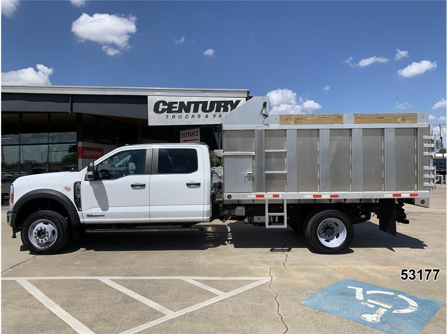 2025 Ford F550