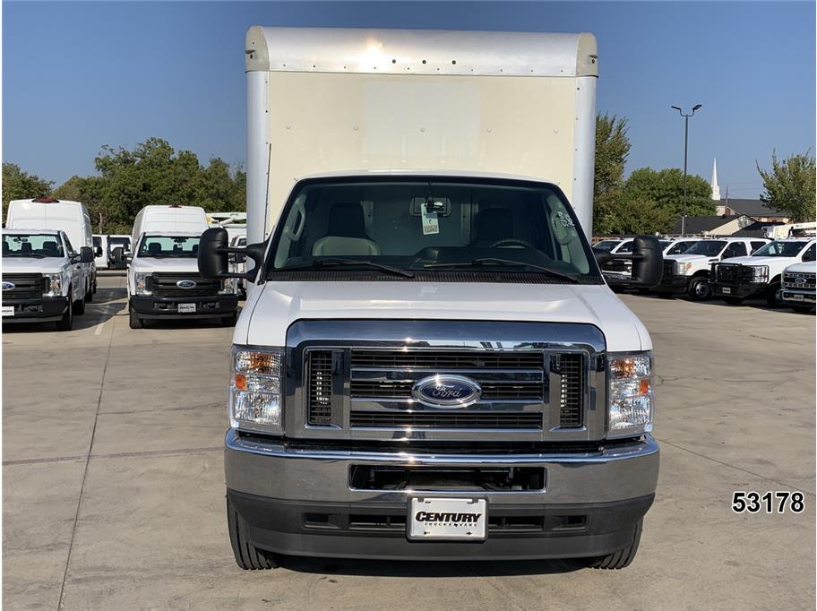 2024 Ford E450