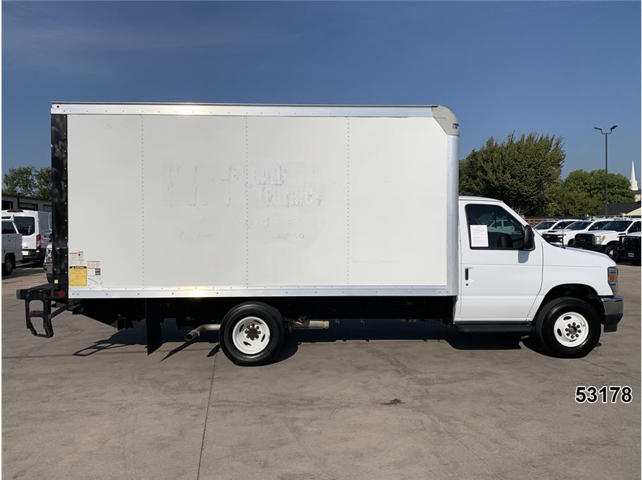 2024 Ford E450