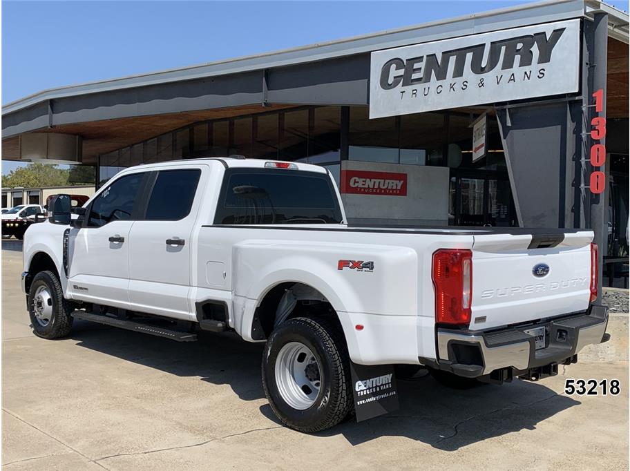 2024 Ford F350 DRW