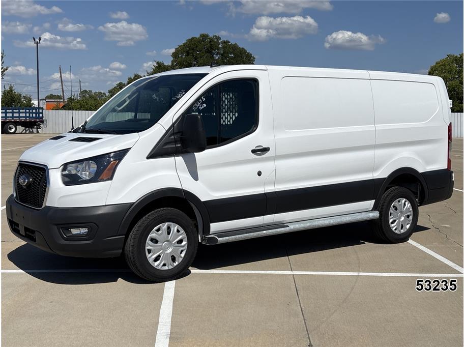2025 Ford Transit 250