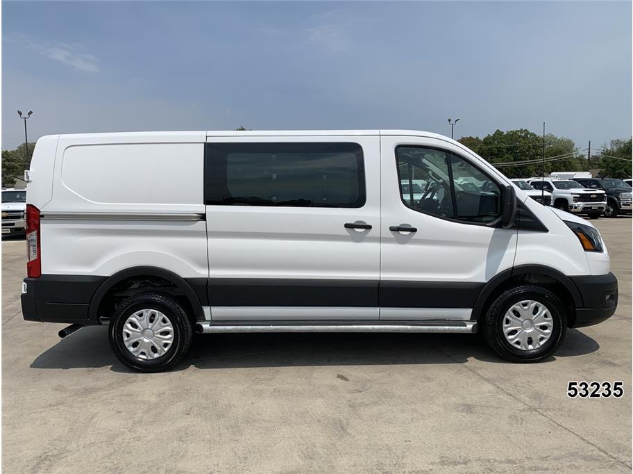 2025 Ford Transit 250