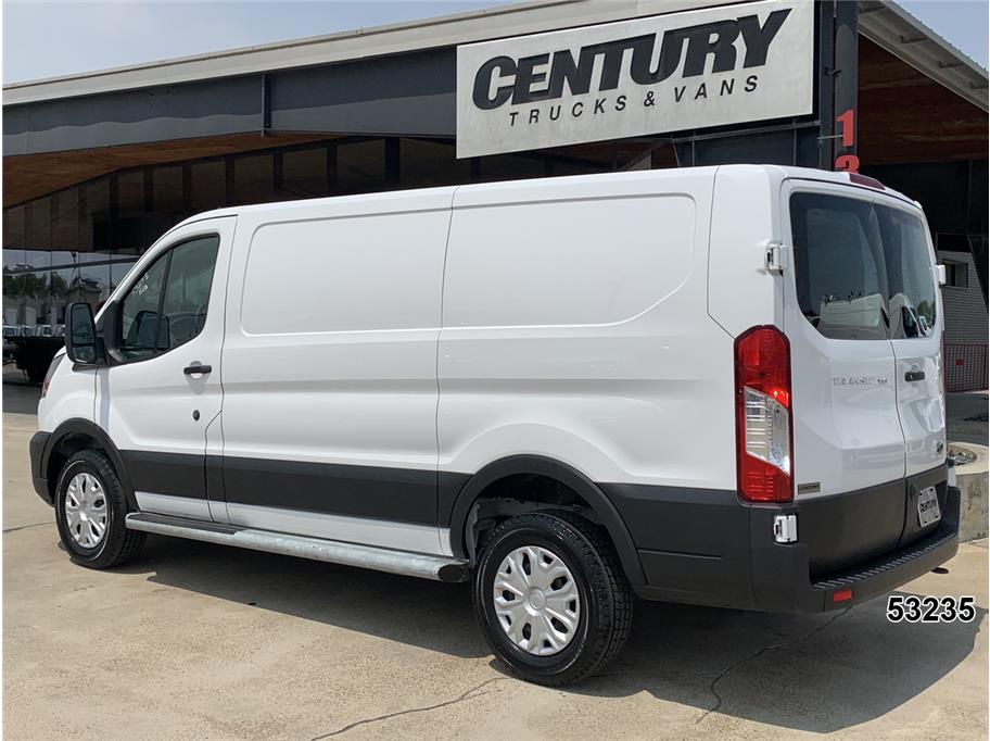 2025 Ford Transit 250