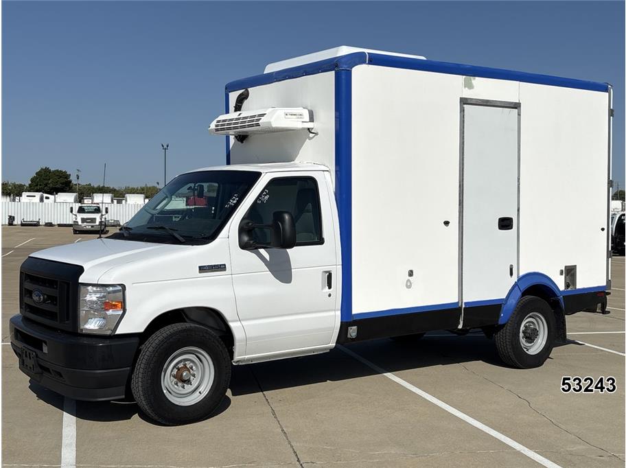 2023 Ford E350