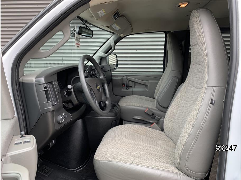 2025 Chevrolet 3500 Express