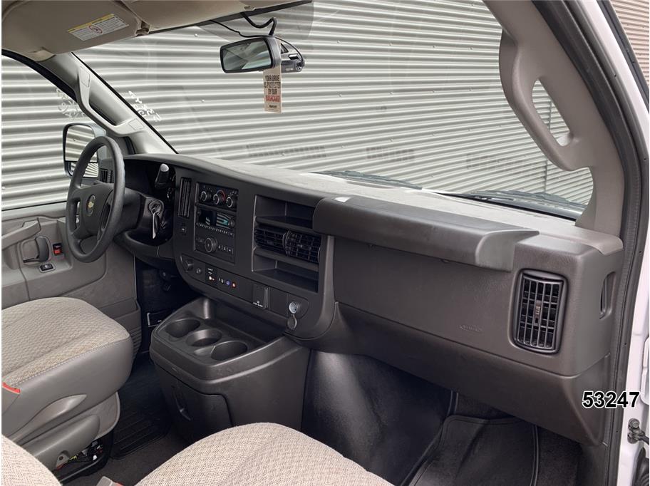 2025 Chevrolet 3500 Express
