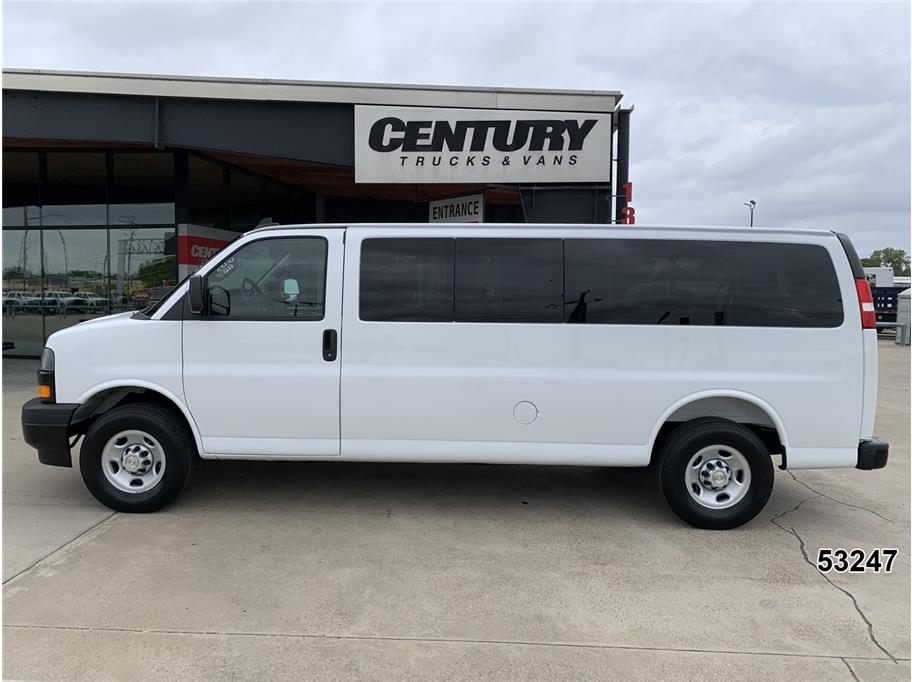 2025 Chevrolet 3500 Express