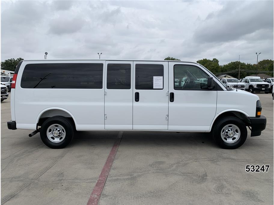 2025 Chevrolet 3500 Express