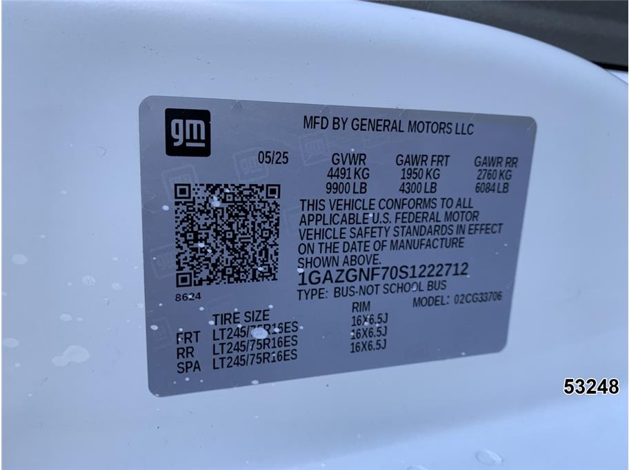 2025 Chevrolet 3500 Express
